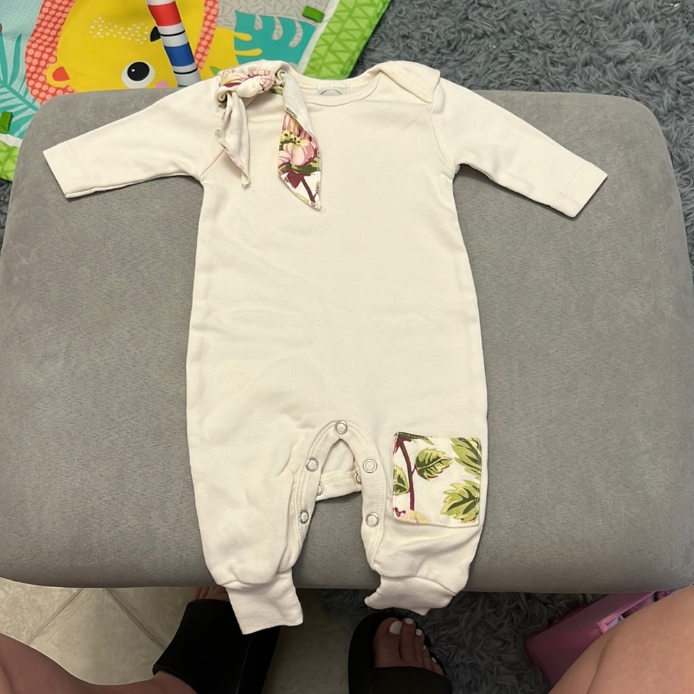 Newborn Tesa Babe Onsie